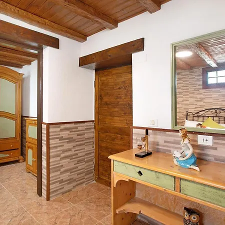 Holiday home Diablitos 2b *