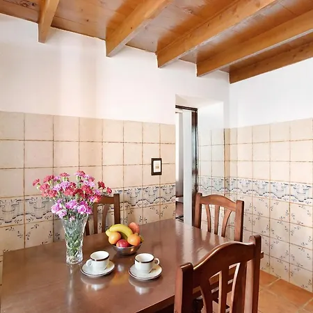 Holiday home Diablitos 2b